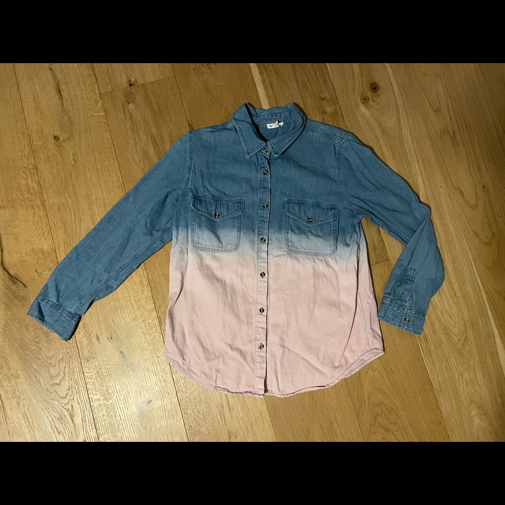 Tribal Jeans Ombré Pink and Blue Button-Up Shirt